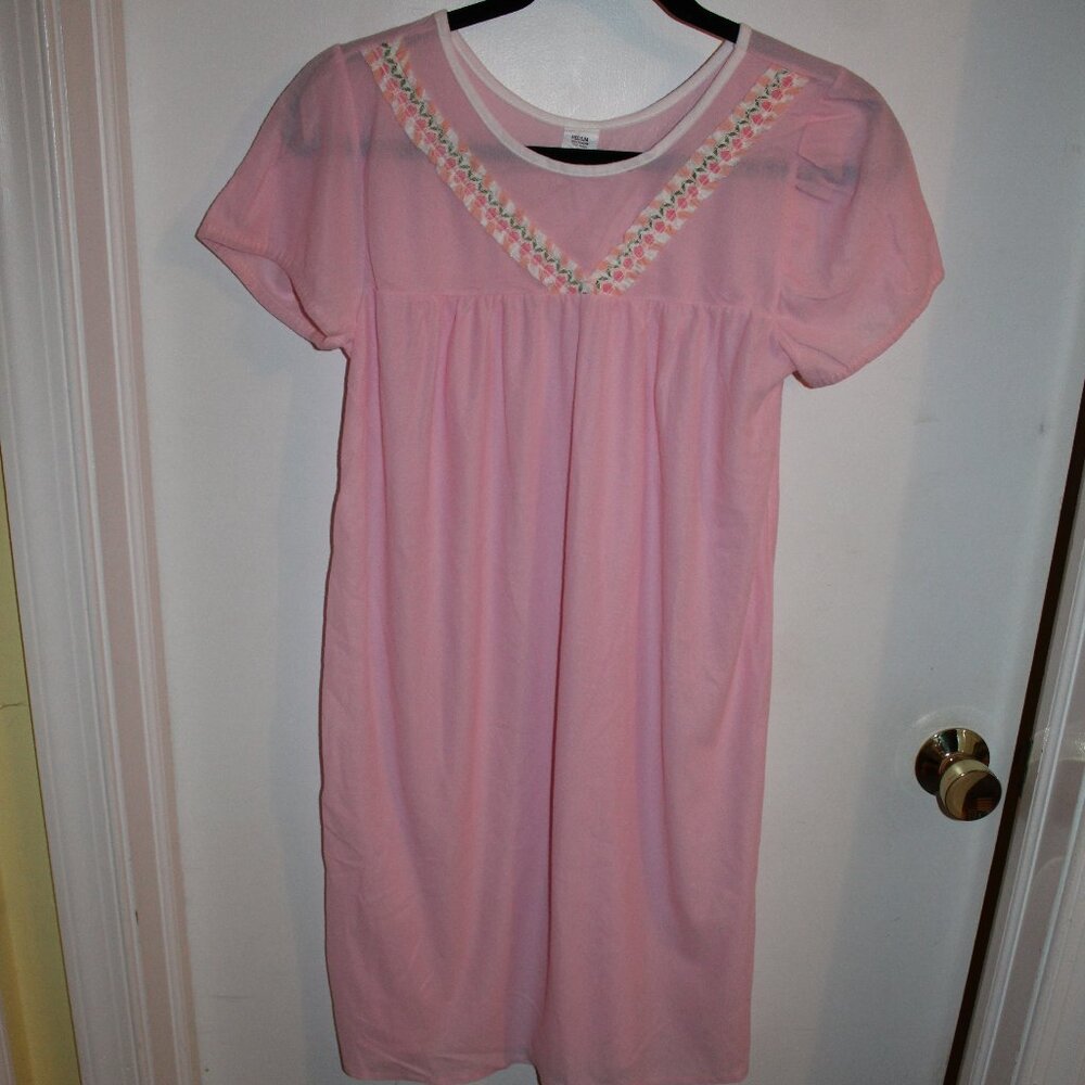 Vintage Women's Pink Flannel Gown - Short